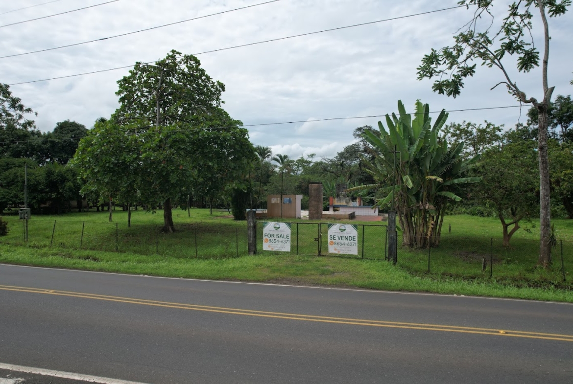 Propiedad comercial en Muelle